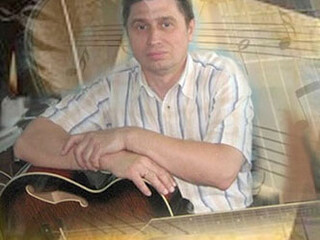 Обложка альбома "Человек живет..." 2013