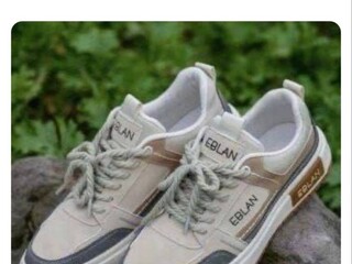 Примеряющим.