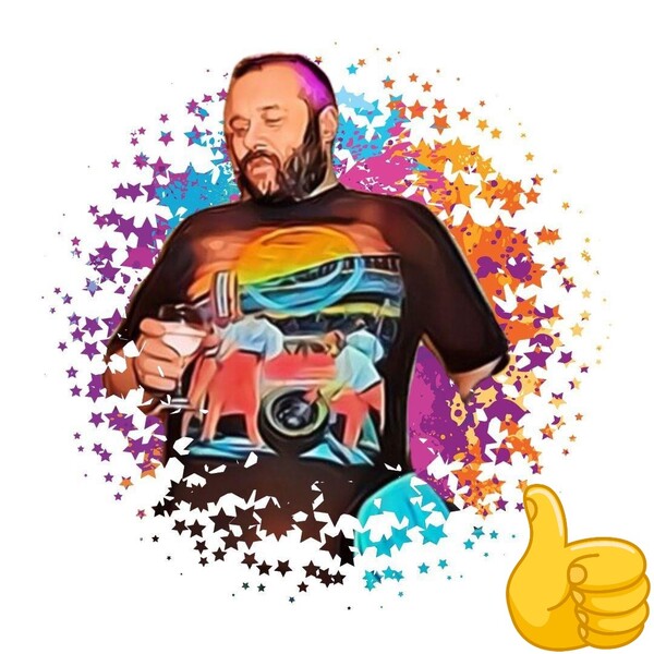 Чудеса (бокал светится)