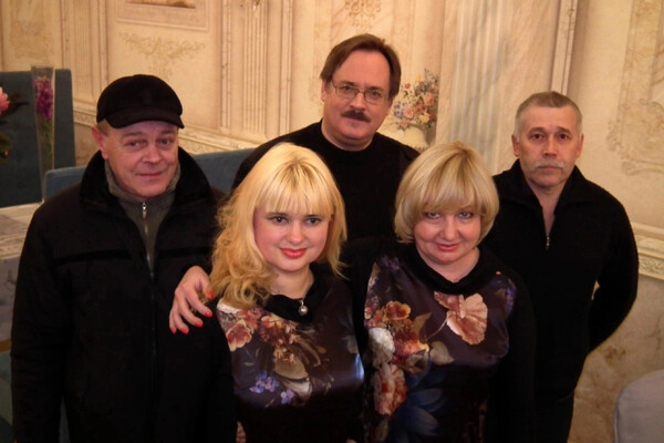 Друзья, которые в любой момент придут сюда и поддержат Машу